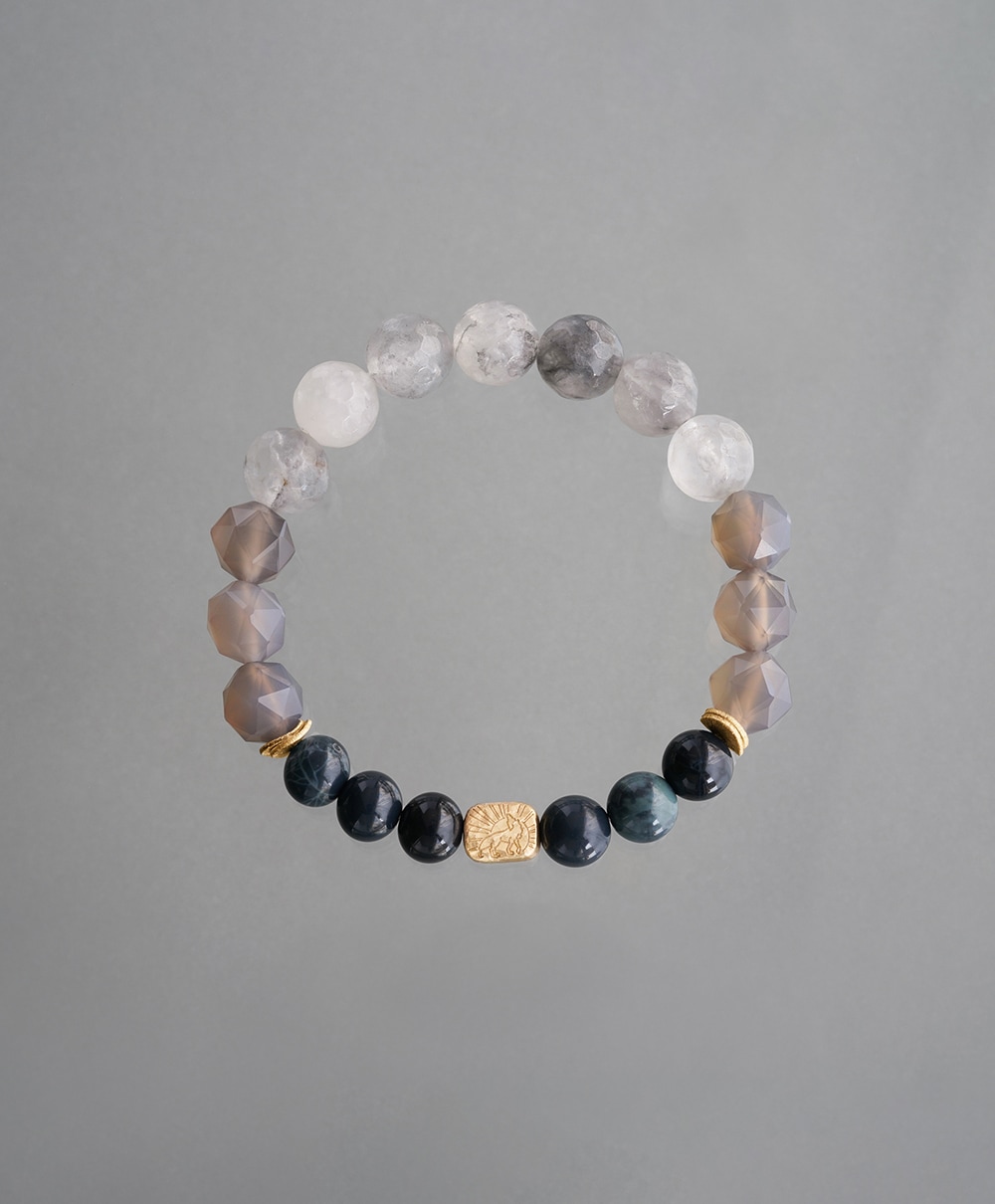 Wolf - Spirit Animal bracelet /オブシディアン、グレーカルセドニー